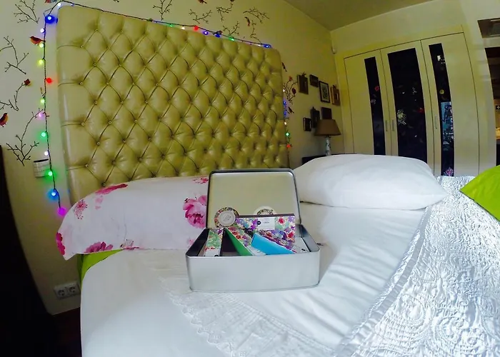 Canas Guest House In Lisbon